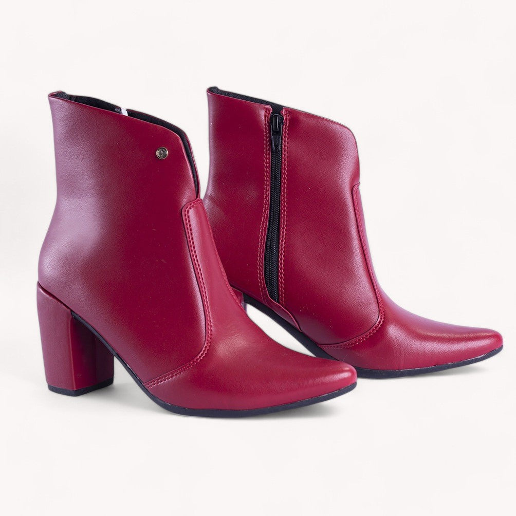 Bota Elaine